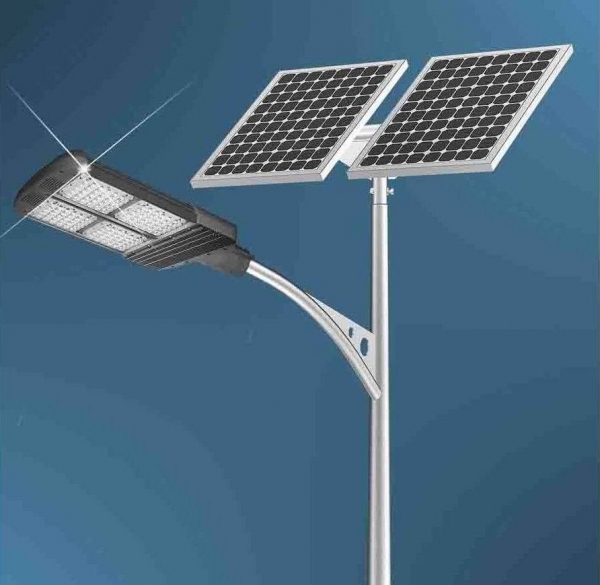 太阳能路灯